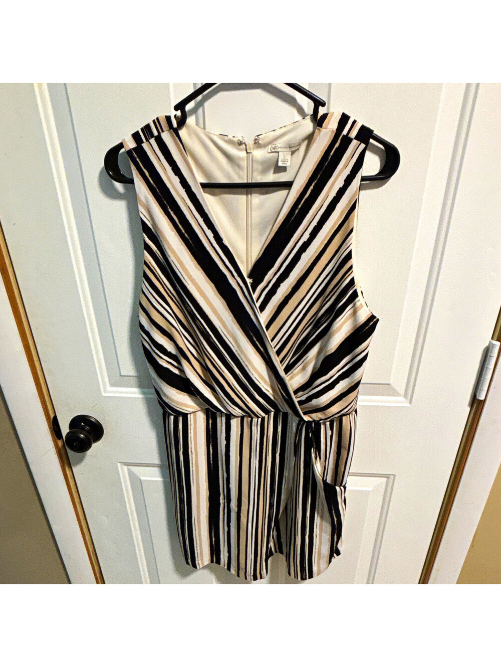 Cato Women’s L Striped V-Neck Sleeveless Romper Pockets Zip Black/White/Beige